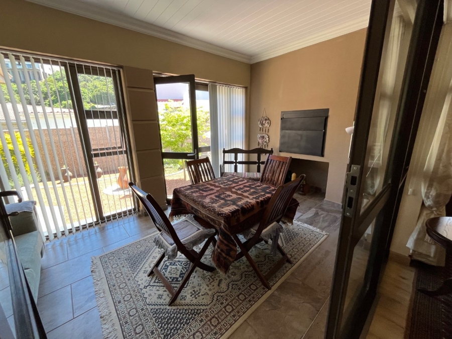3 Bedroom Property for Sale in Outeniqua Strand Western Cape